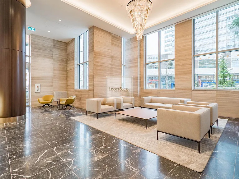 455 SW Marine Dr #3 — Photo 1