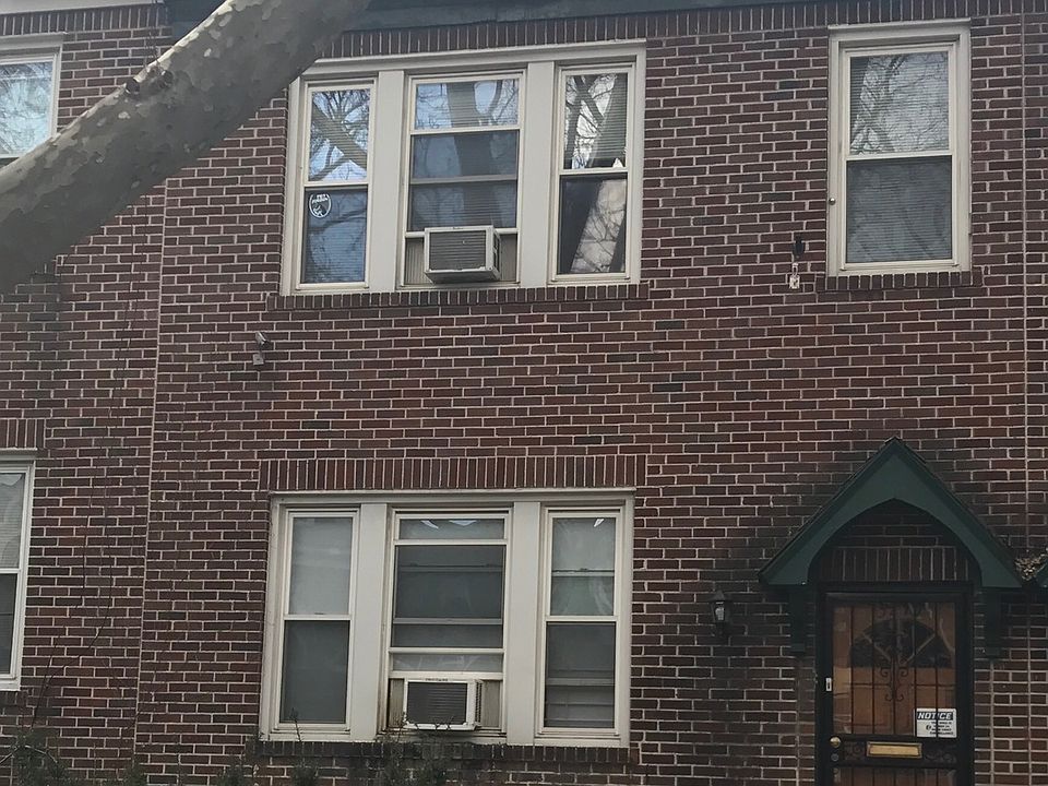 2nd image of 3970 50th St