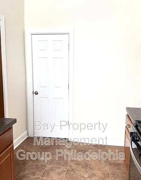 451 W Bringhurst St #1 — Photo 15