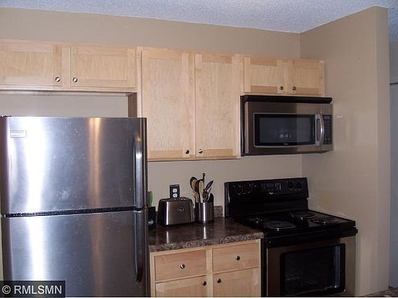 3rd image of 2484 Cobble Hill Alcove Unit C