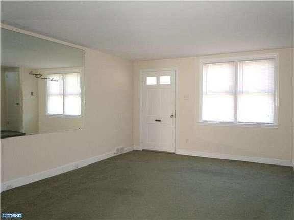 2nd image of 2417 Stoneybrook Ln