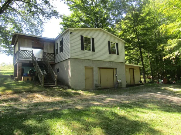 127 Appy Acres Rd, Somerset, PA 15501