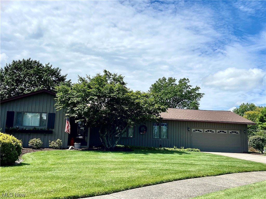 8760 Banner Ln, Parma, OH 44129 MLS 4482755 Zillow