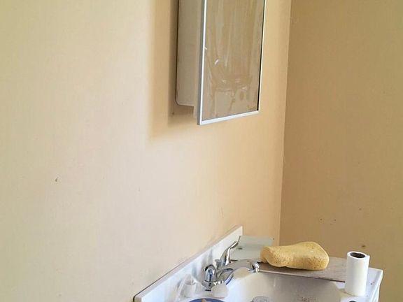 4th image of 1416 N Etting St #House