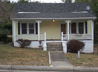 121 Lincoln Ave, Marion, NC 28752