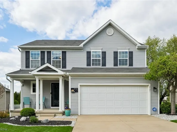 2721 Krska Pl, Barberton, OH 44203