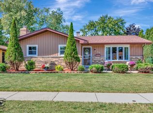 1016 Kip Pl, Lemont, IL 60439