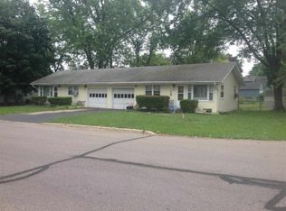 2048 W Grand Ave, Beloit, WI 53511
