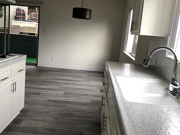 2nd image of 2200 N Beachwood Dr APT 103