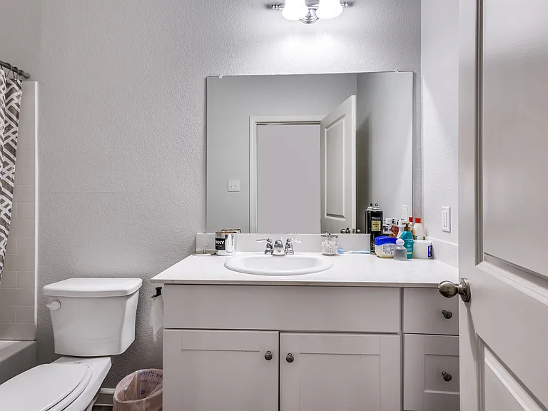 1816 Marquette Dr — Photo 5