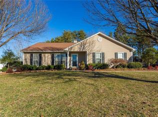 1701 Crinan Ct, High Point, NC 27265