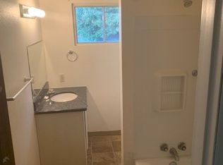 47691 Beaver St, Oakridge, OR 97463