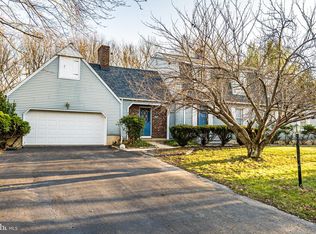 30 Vahlsing Way, Robbinsville, NJ 08691