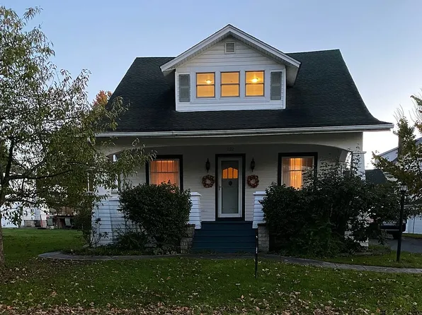 122 Ensign Ave, Medina, NY 14103