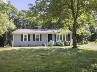 1250 S Precinct St, Taunton, MA 02780