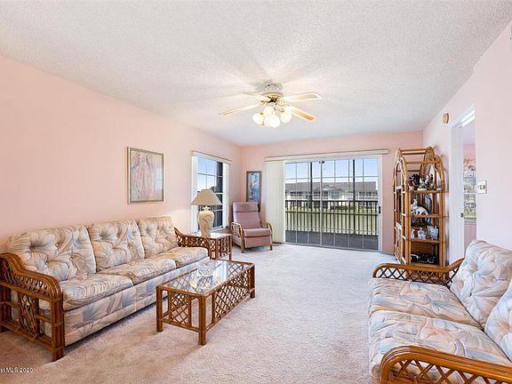 3rd image of 560 S Brevard Ave APT 621