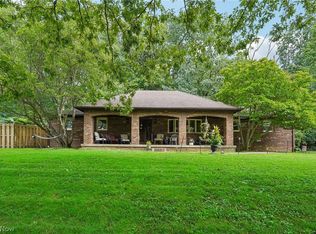 1325 Ellen Dr, Zanesville, OH 43701