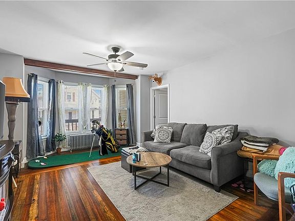 4th image of 177 Logee St