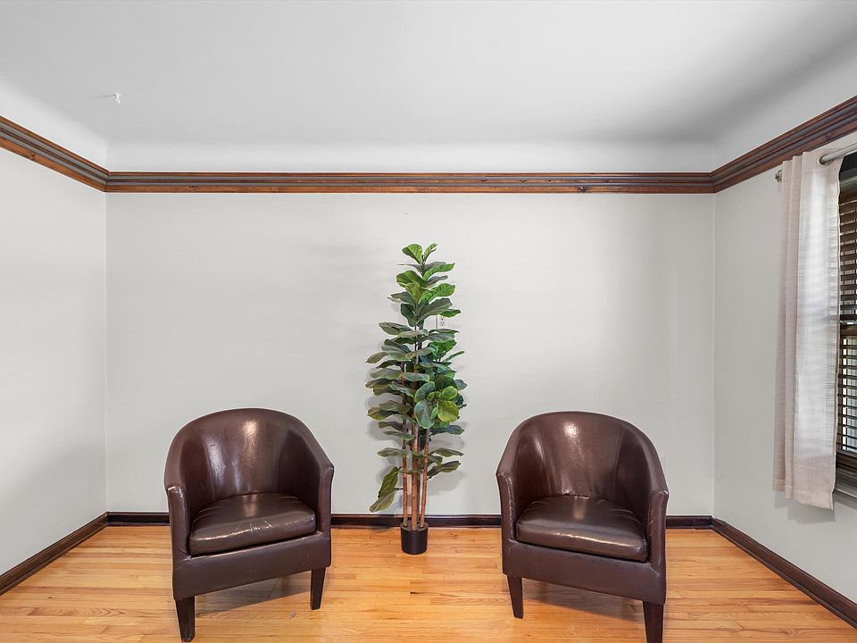 28079 Goddard Rd, photo 9
