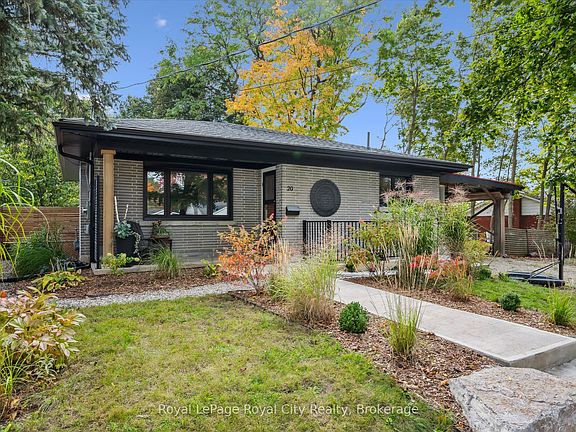 4th image of 20 Highview Pl