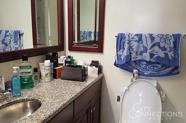 Rented by City Connections Realty | media 37