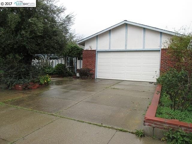 1st image of 2928 Lucena Way