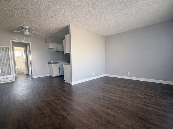 2nd image of 1161 Daisy Ave APT 10