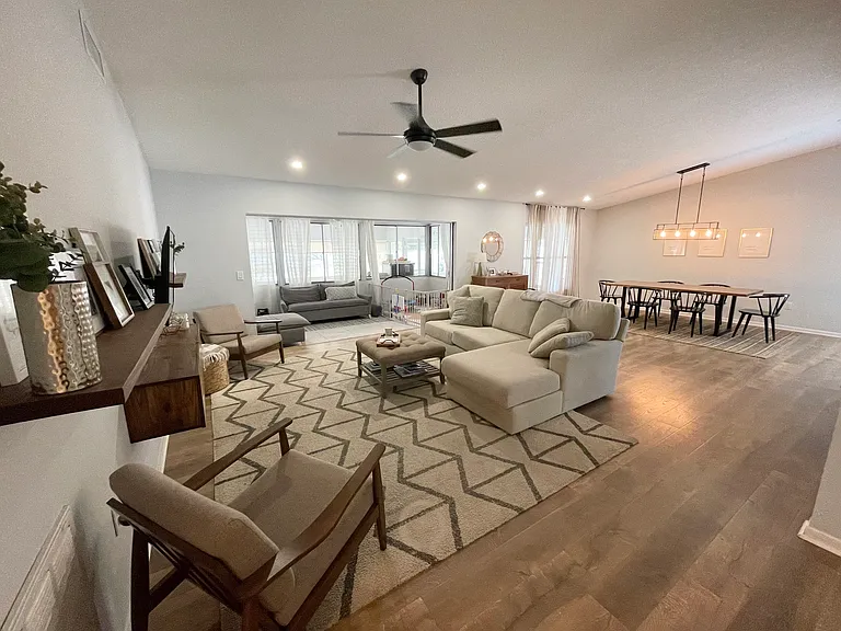 115 N Bay Hills Blvd — Photo 4