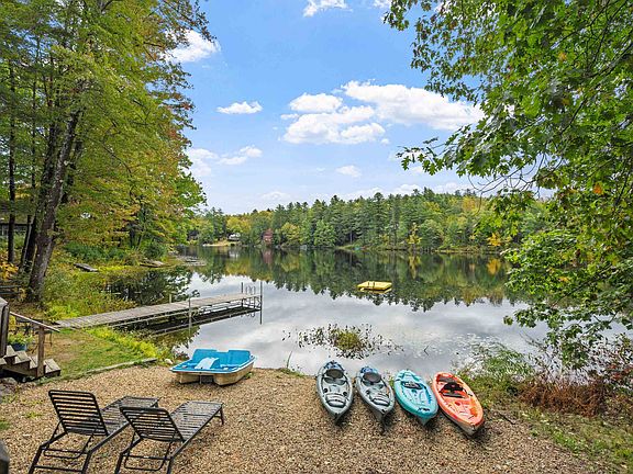 3rd image of 76 Hot Hole Pond Road