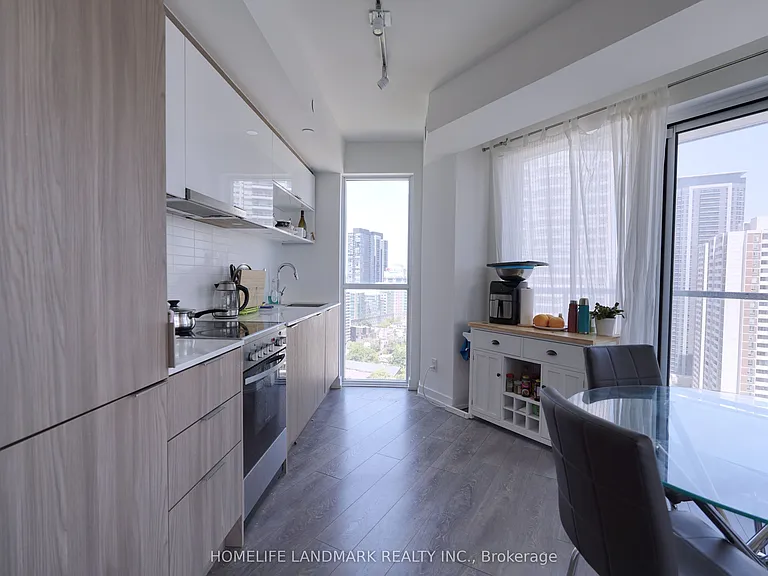 159 Wellesley St E #2303 — Photo 6