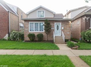 2505 Harvey Ave, Berwyn, IL 60402