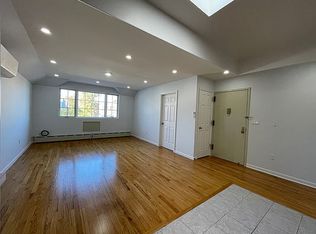 51-45 69th St #3, Woodside, NY 11377