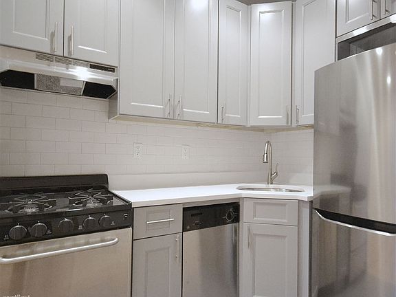 895b77cacc63453afa8b8fc553969df7