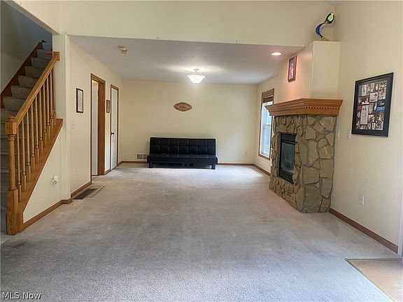 5th image of 807 Timberlake Trail Dr