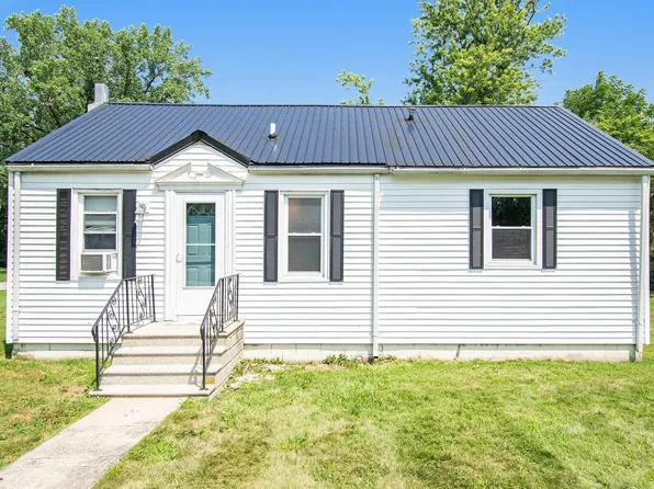 300 Walnut St, Osceola, IN 46561