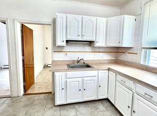 34 Portland Ave FLOOR 1, Clifton, NJ 07011