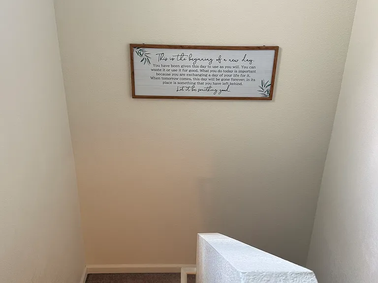 Lunar Ave — Photo 20
