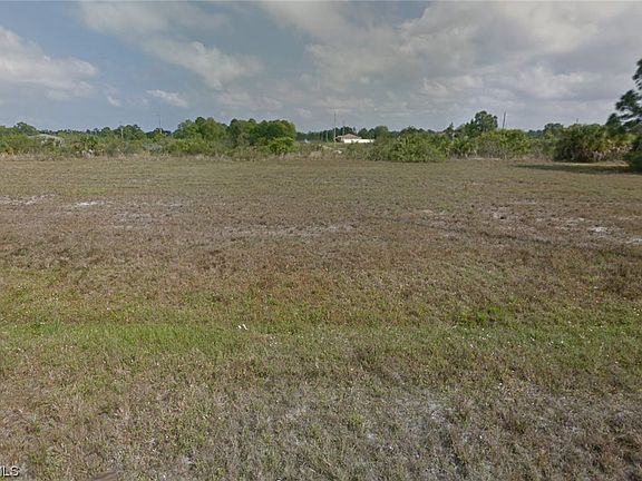 4th image of 3917 NW 46th Ln