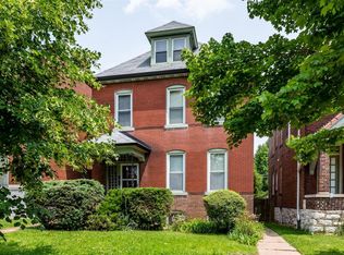 3633 McDonald Ave, Saint Louis, MO 63116