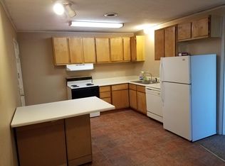 320 E Jackson St #B, Bolivar, MO 65613