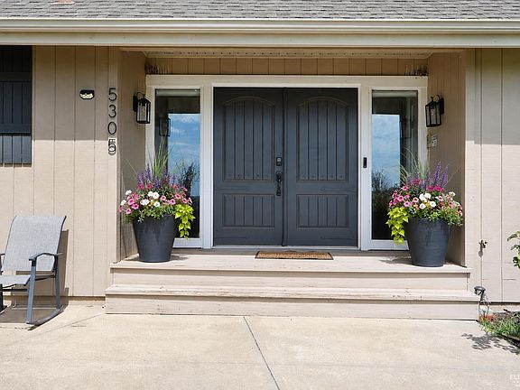 2nd image of 5305 Terra Heights Dr