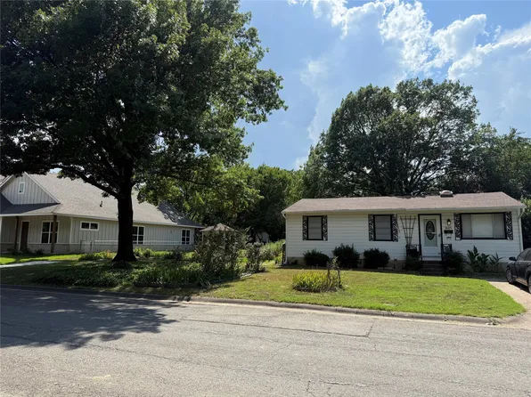 1615 Oak St, McKinney, TX 75069