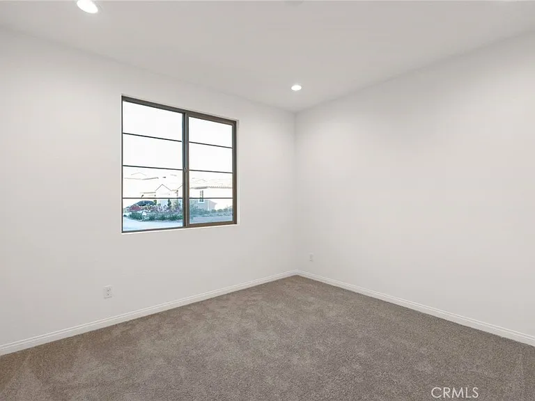 17727 Santa Lucia Ct — Photo 24