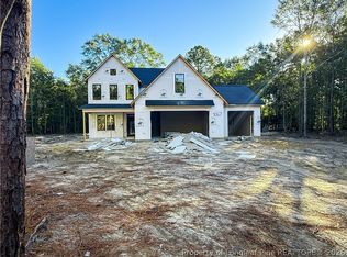 1067 Old Vander Rd, Fayetteville, NC 28312
