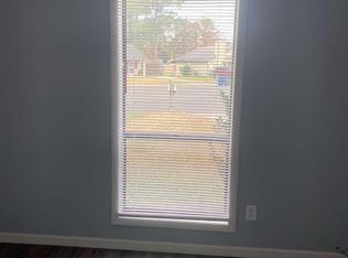 150 Village Ct, Jacksonville, NC 28546