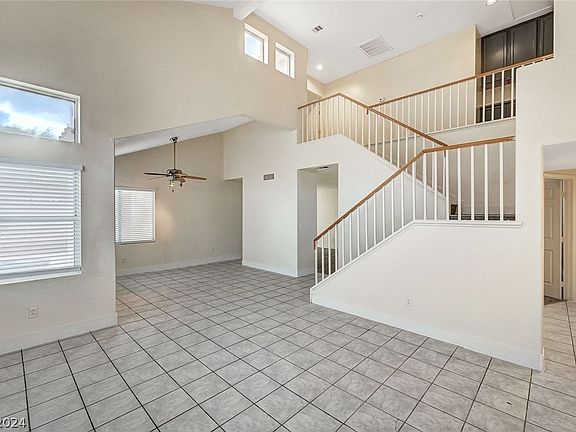4th image of 7680 Little Valley Ave