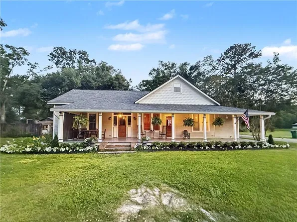 24900 1st St, Holden, LA 70744