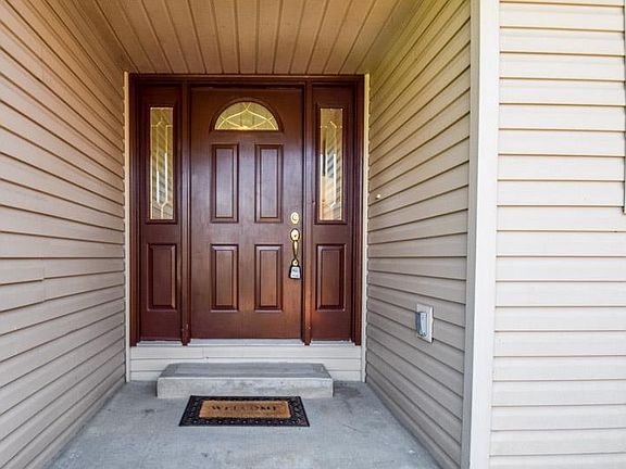 3rd image of 8284 E State Road 58