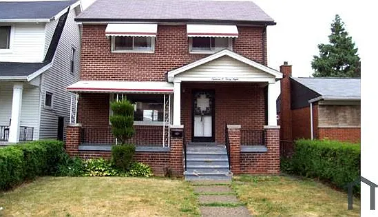 18038 Norwood St — Photo 1