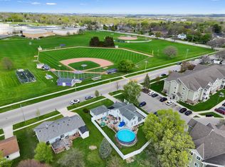 1301 Jackson St, Stoughton, WI 53589
